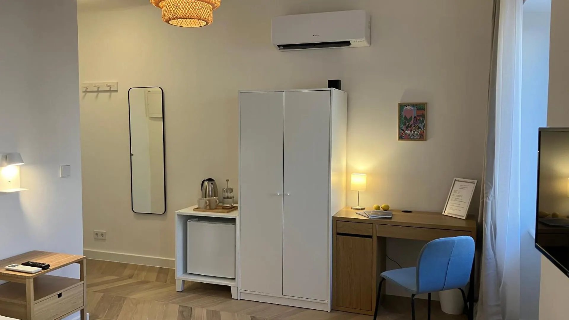 Πανσιόν Cosy Home In The Heart Of The City Ρόβινι