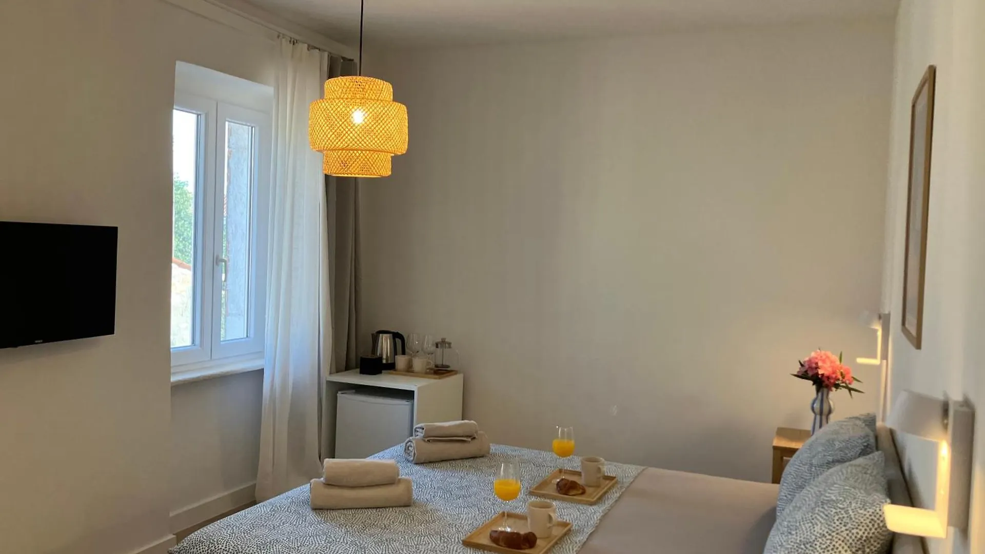 Πανσιόν Cosy Home In The Heart Of The City Ρόβινι